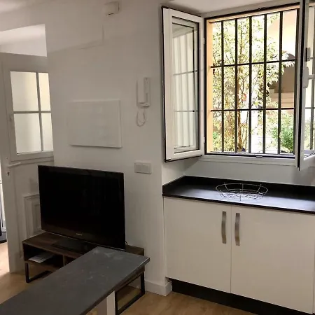 Apt Reformado 2022, Tranquilo, Centrico, Wifi, Seville